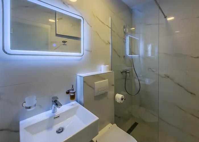 Sunrise Beachfront לינה וארוחת בוקר 3*