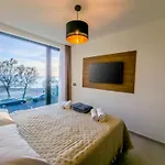 Sunrise Beachfront 3* Porec