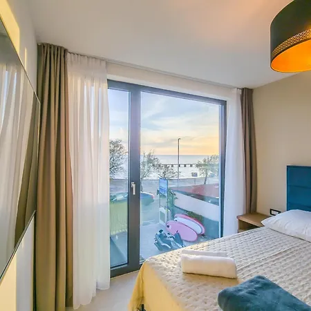 Sunrise Beachfront 3* Porec