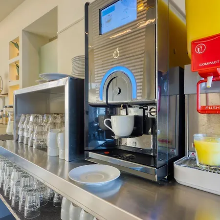 Bed & Breakfast Sunrise Beachfront Porec