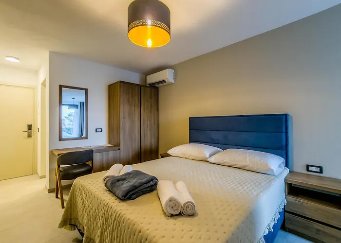 Bed & Breakfast Sunrise Beachfront Poreč