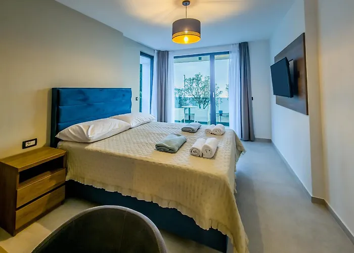 Sunrise Beachfront Пореч