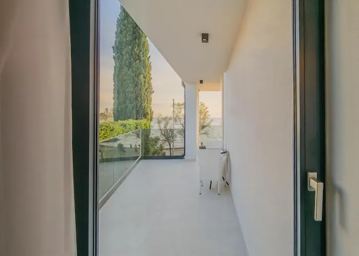 Sunrise Beachfront Bed & Breakfast Porec